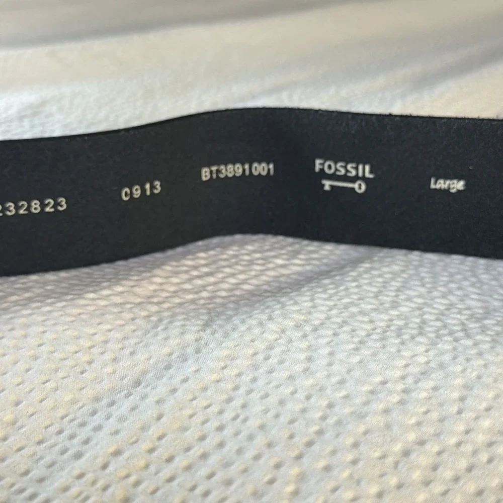 Fossil Wide Black Leather Belt Silver Buckle Size Large