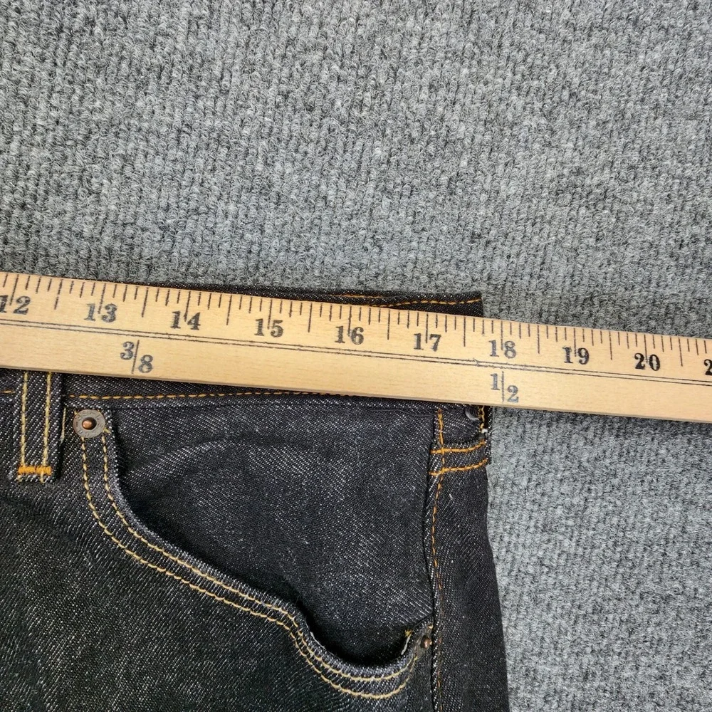 Levis 28 leg
