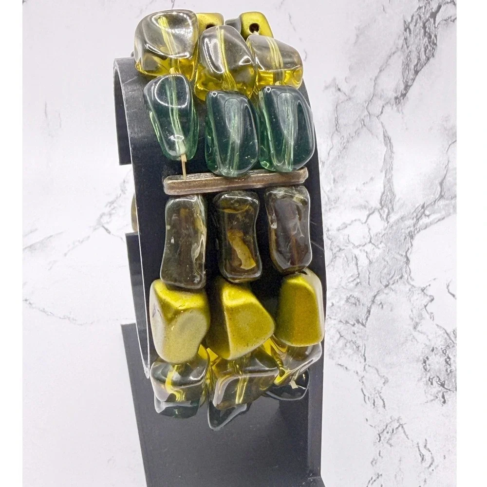 Green Amber Bead Stretch‎ Bracelet Chunky Vintage Style 7 Inch