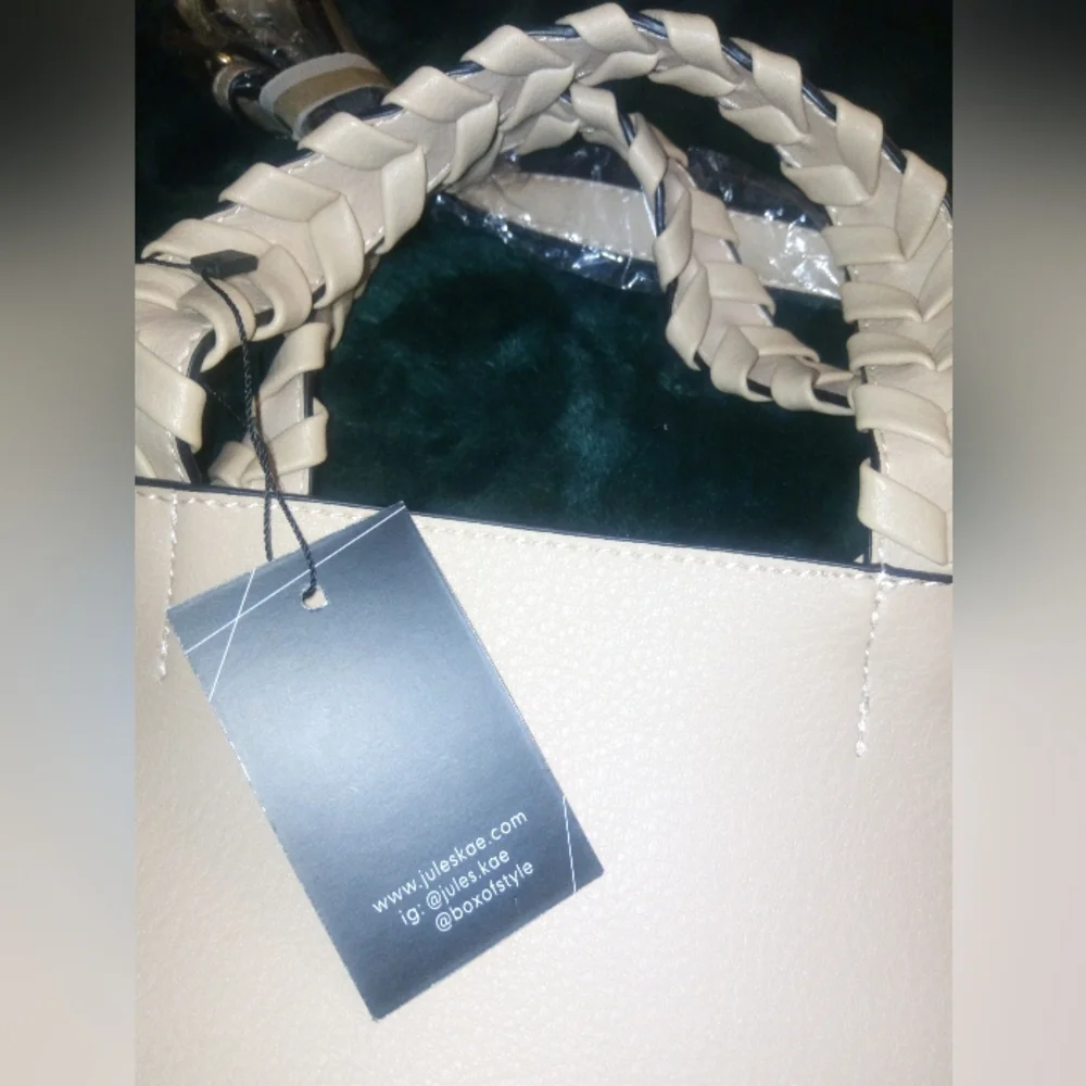 Jules Kae nwt jules