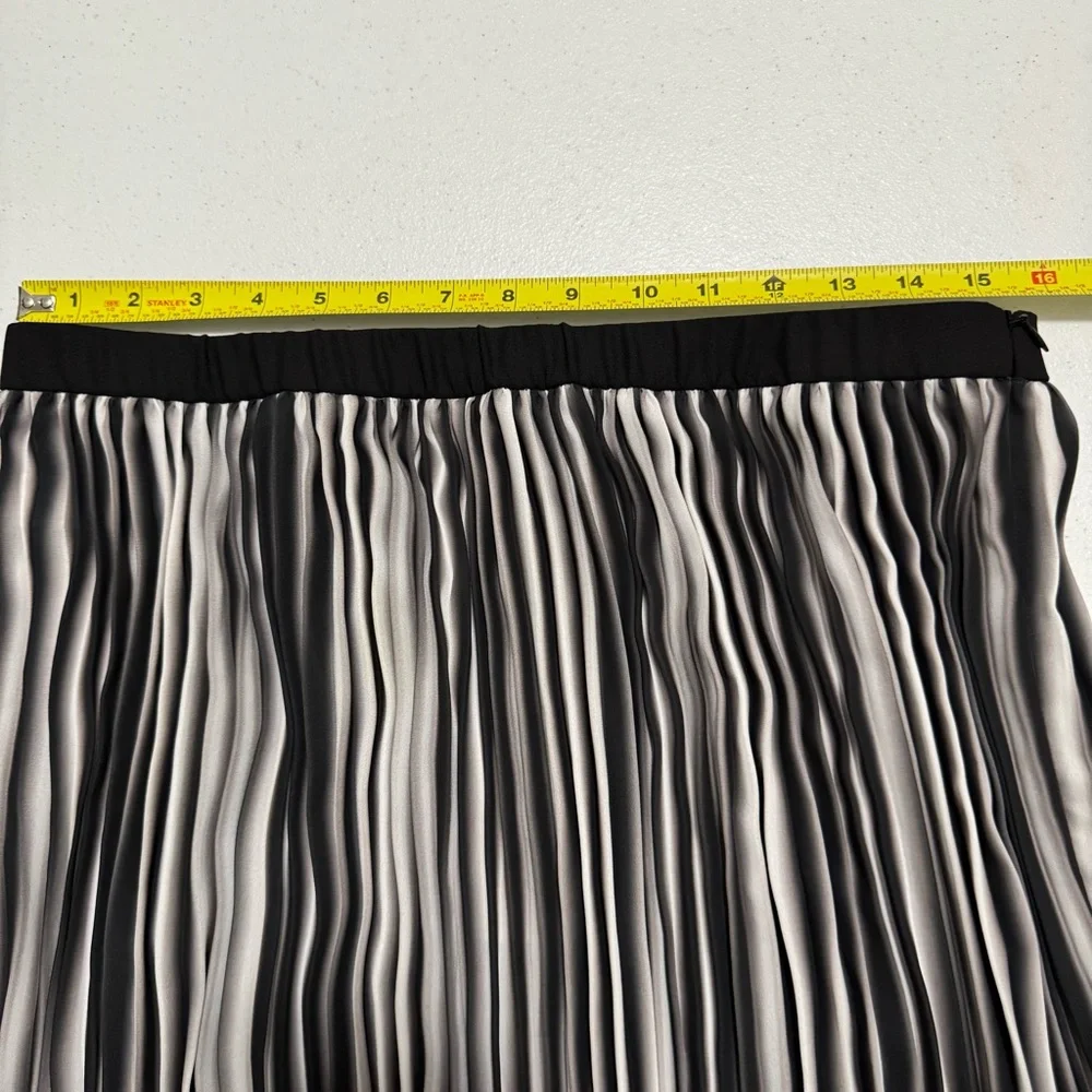 Eileen Fisher eileen fisher