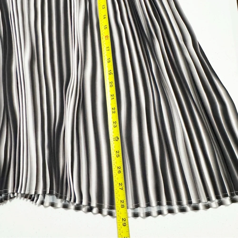 Eileen Fisher eileen fisher