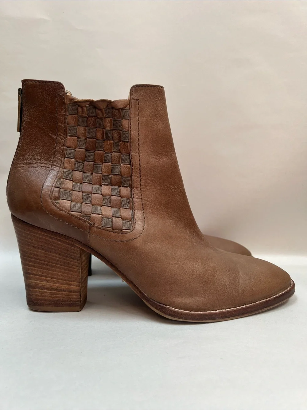 Aquatalia premium brown
