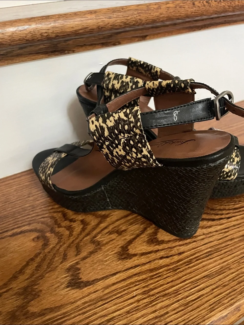 Lucky Brand stylish lucky