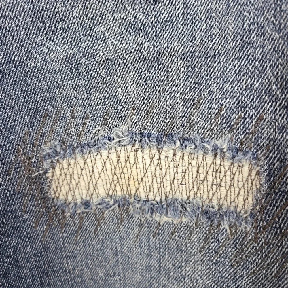 GAP distressed high