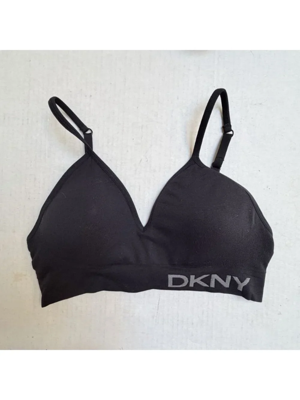 DKNY Bra Women Medium Black Wireless Adjustable T-shirt