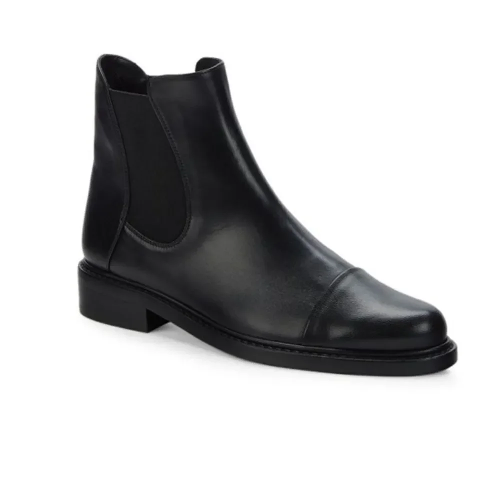 Stuart Weitzman questions leave