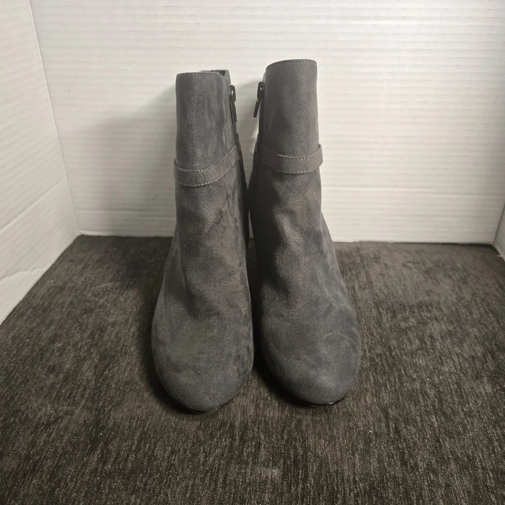 Amelia Grace grey faux