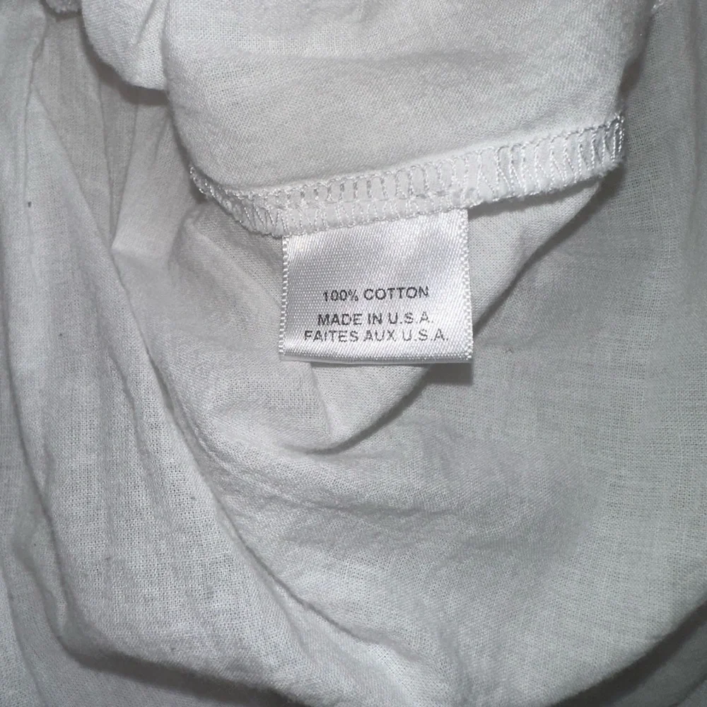 Misa Los Angeles elegant white