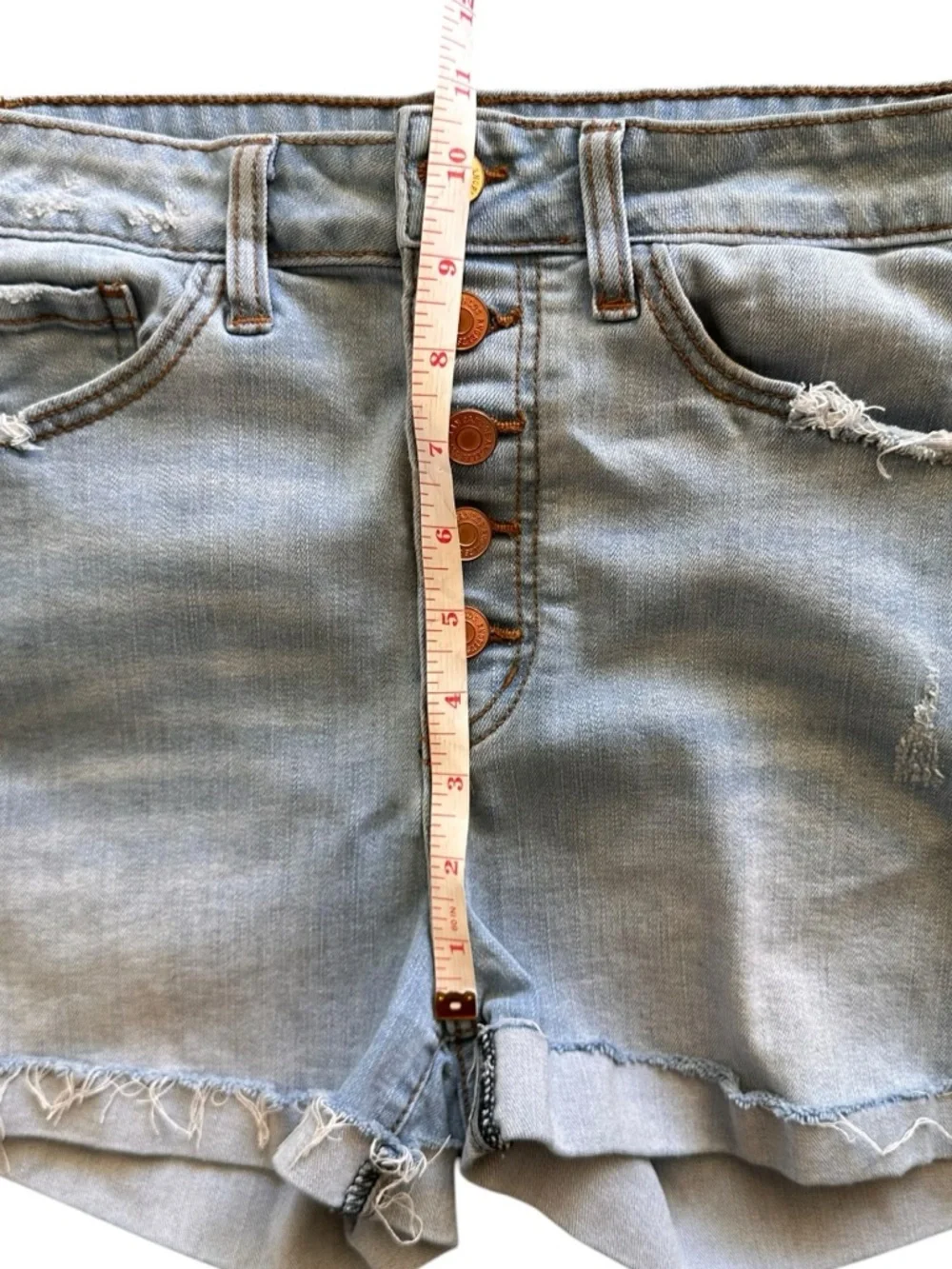 Kancan Distressed Light Wash Button Fly Denim Shorts Size M