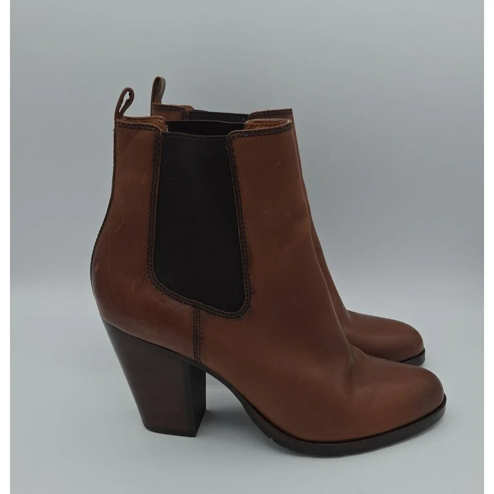 Frye Chelsea Pull On Boot Dark Brown Antiqued Polished Leather 10M Block Heel