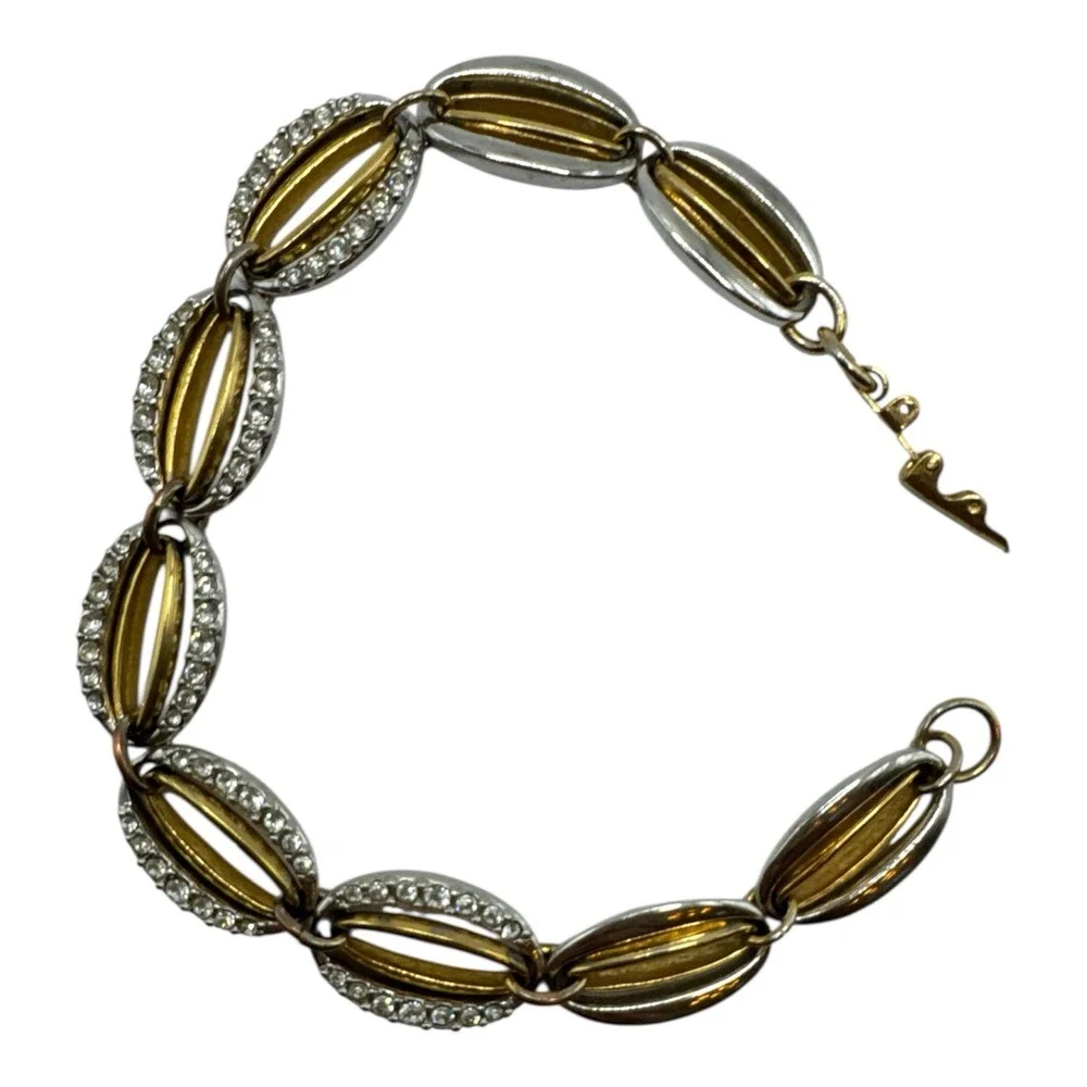 SWAROVSKI SWAN ribbed moderntechnical coffee