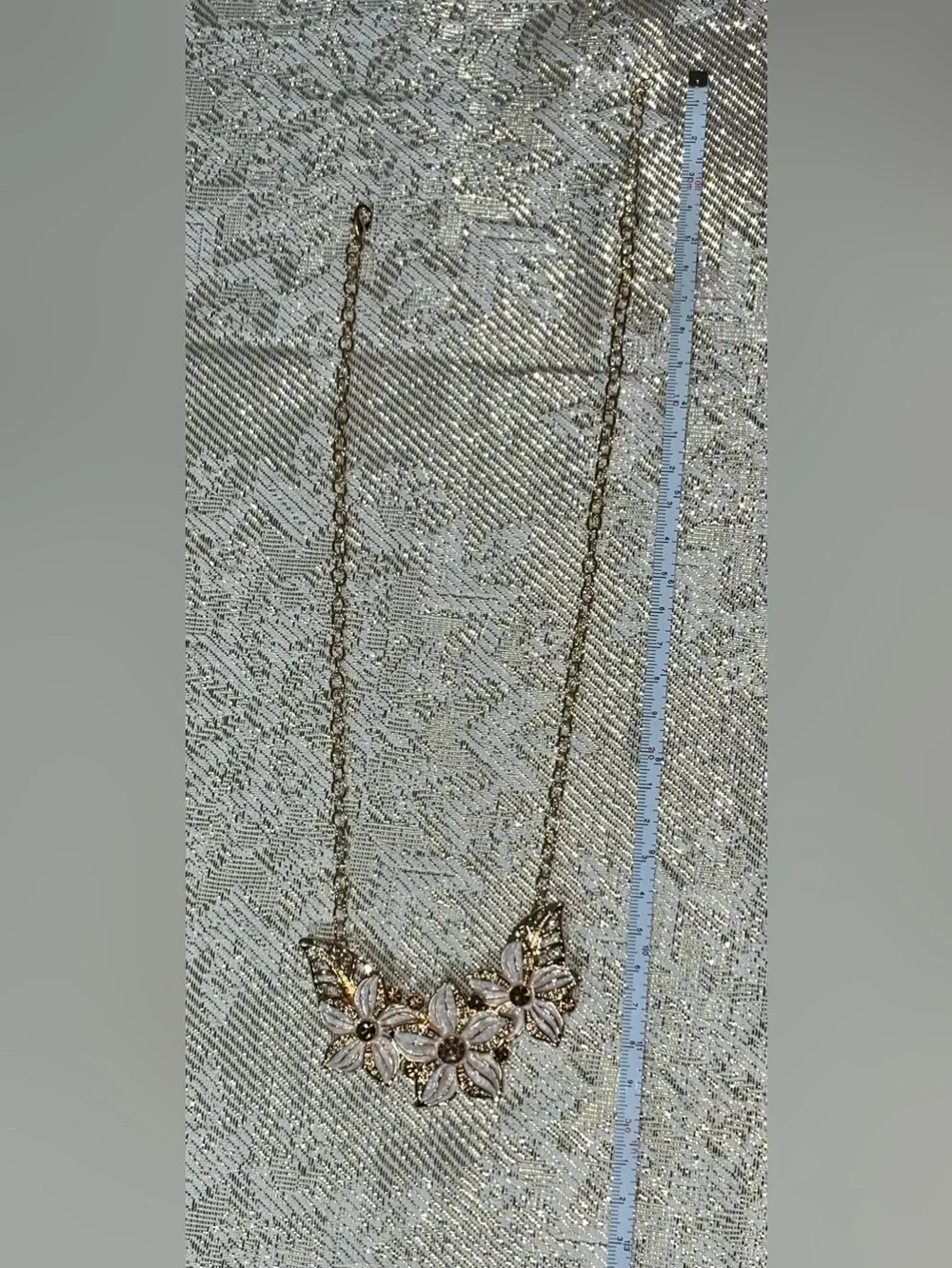 Unbranded new gold