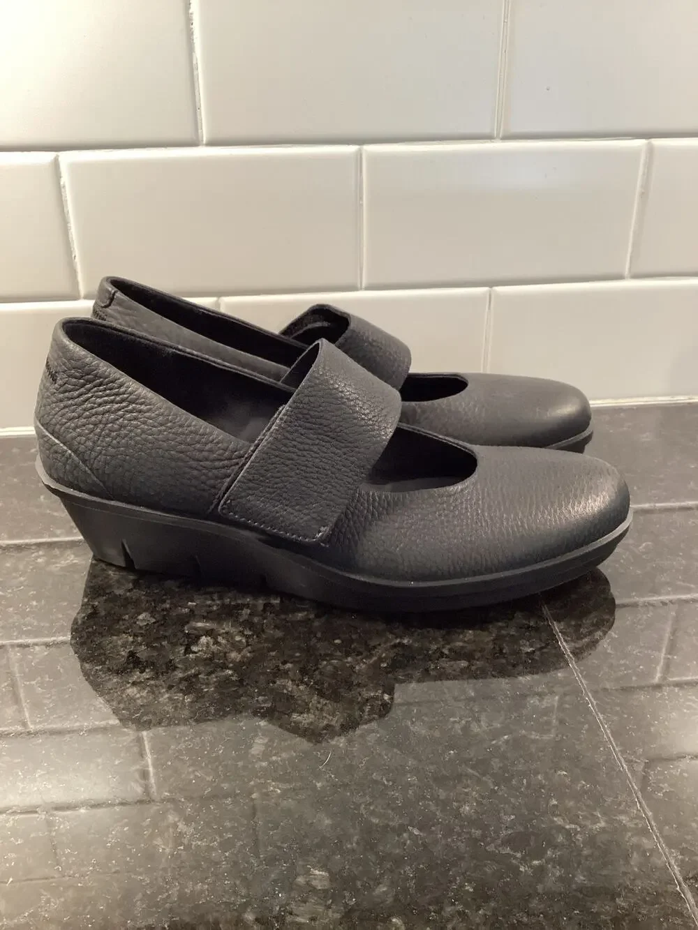 Ecco Women's Skyler 45 Mary Jane Leather Wedge Shoes Comfort Black Size 37