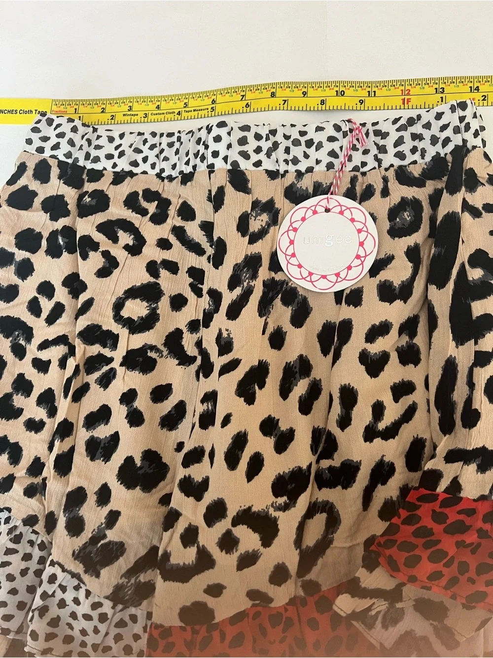 Umgee shorts bold