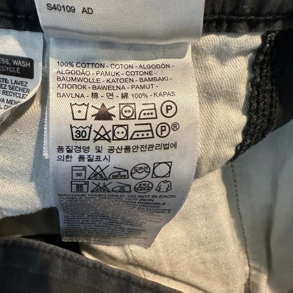 Levi's mens Cargo Shorts 100% Cotton 9