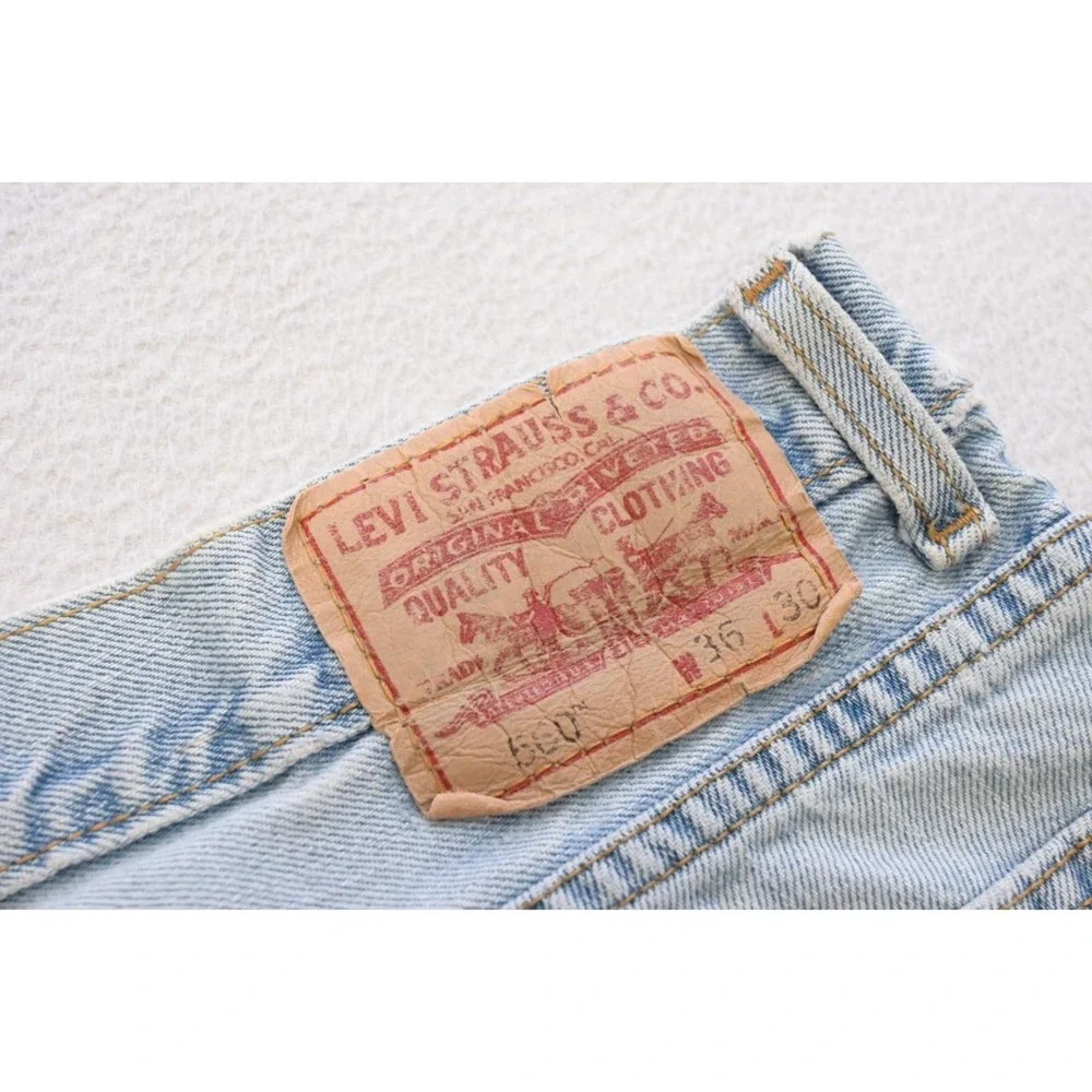 Vintage Levi's 560 Taper Comfort Fit Denim Jeans Blue Rugged Mens Sz 36‎ x 30