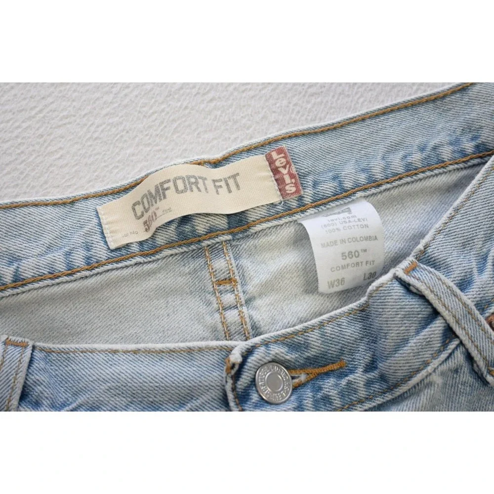 Vintage Levi's 560 Taper Comfort Fit Denim Jeans Blue Rugged Mens Sz 36‎ x 30