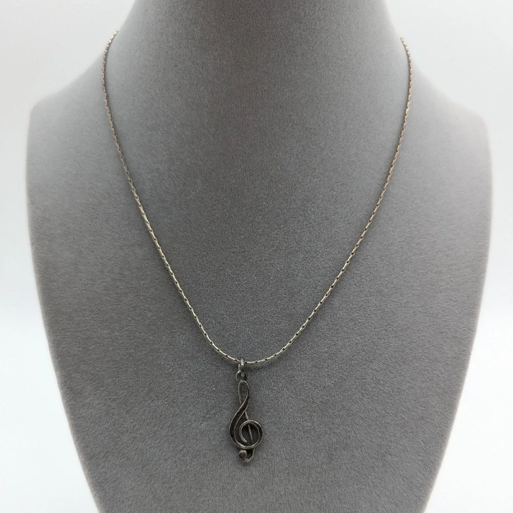 Sterling Silver Treble Clef Music Note Pendant Necklace 925 16 Inch Chain‎