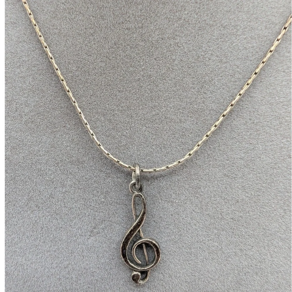 Sterling Silver Treble Clef Music Note Pendant Necklace 925 16 Inch Chain‎