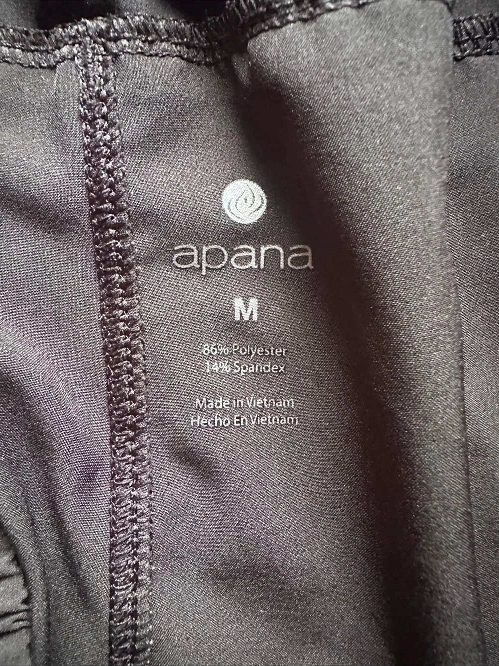 Apana breathable black