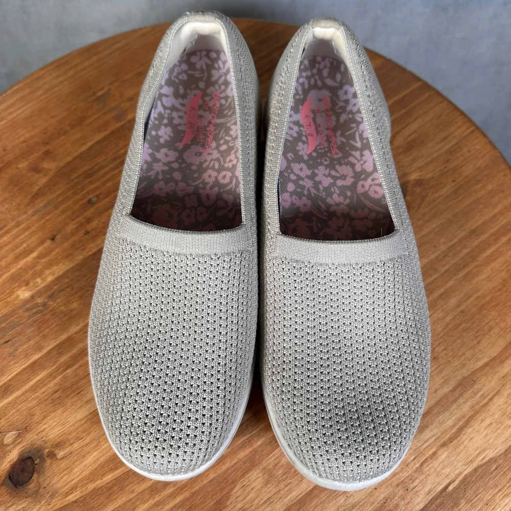 Skechers comfort arch decription