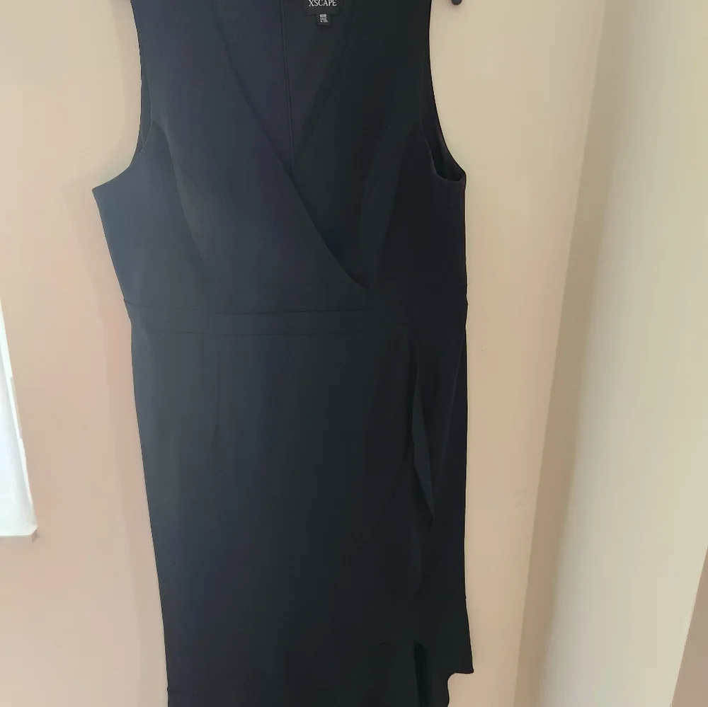 Xscape Black High-Low V-Neck Sleeveless Dress