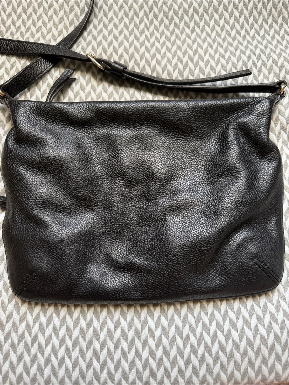 Kate Spade Pebbled Leather Crossbody Bag