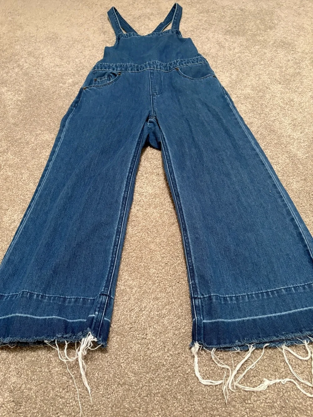 Universal Threads Cropped Overalls