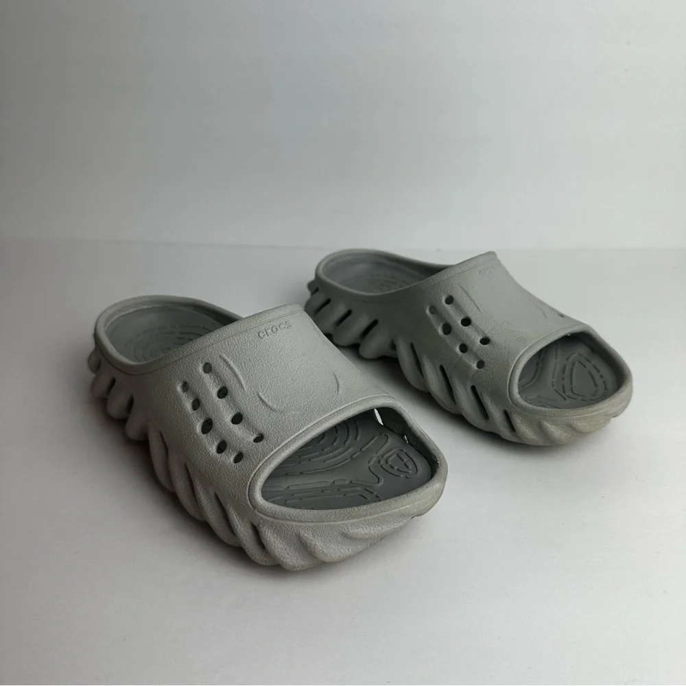 CROCS echo slides