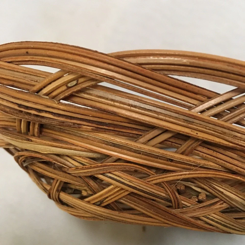Unbranded stored trinket