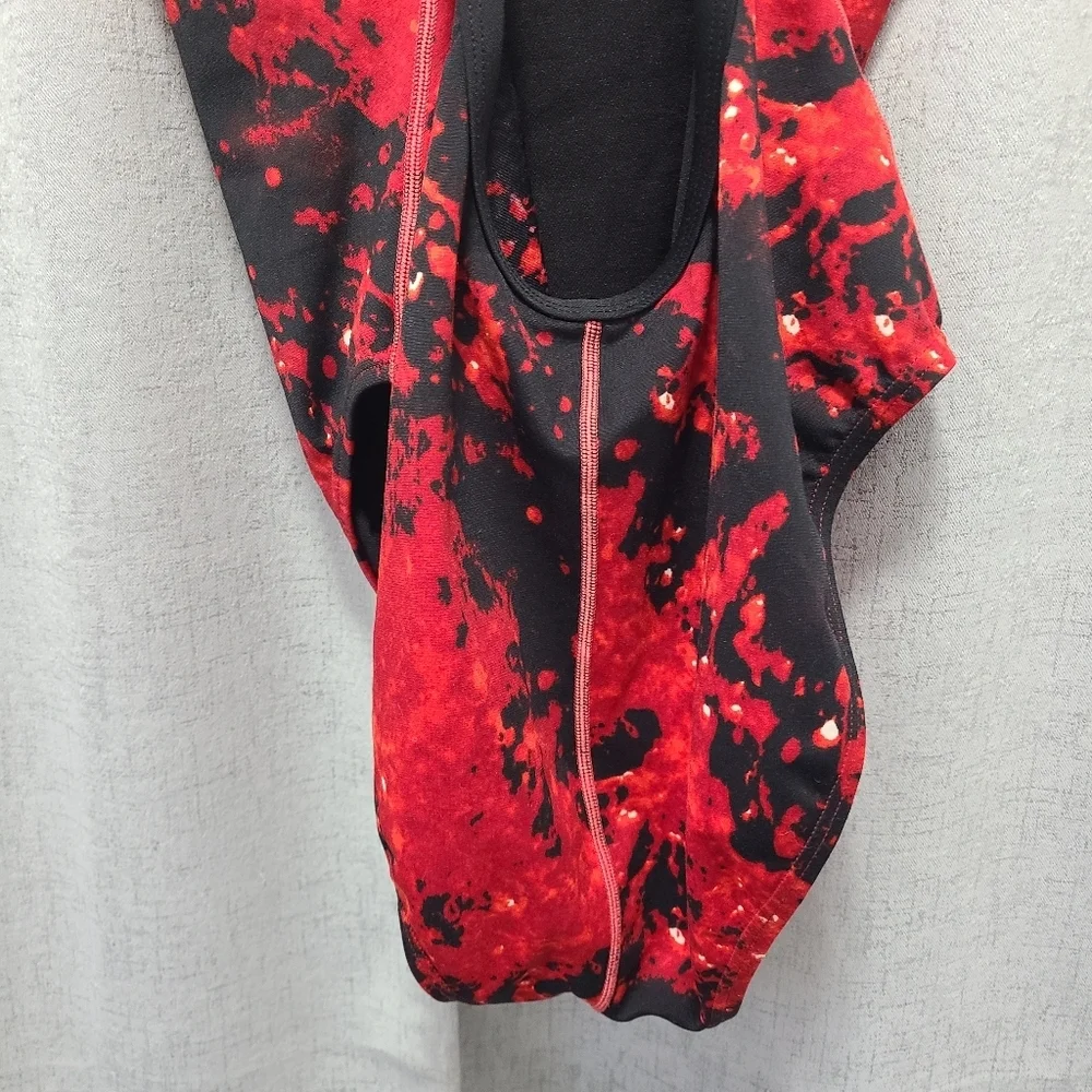 Speedo red black