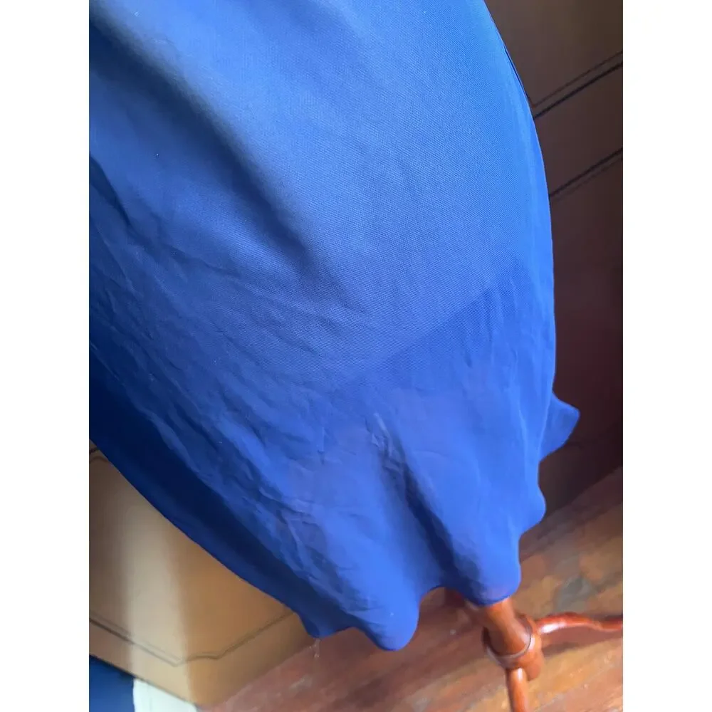 Avon details *slip