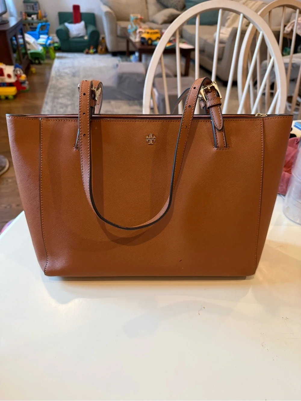 Tory Burch no tags