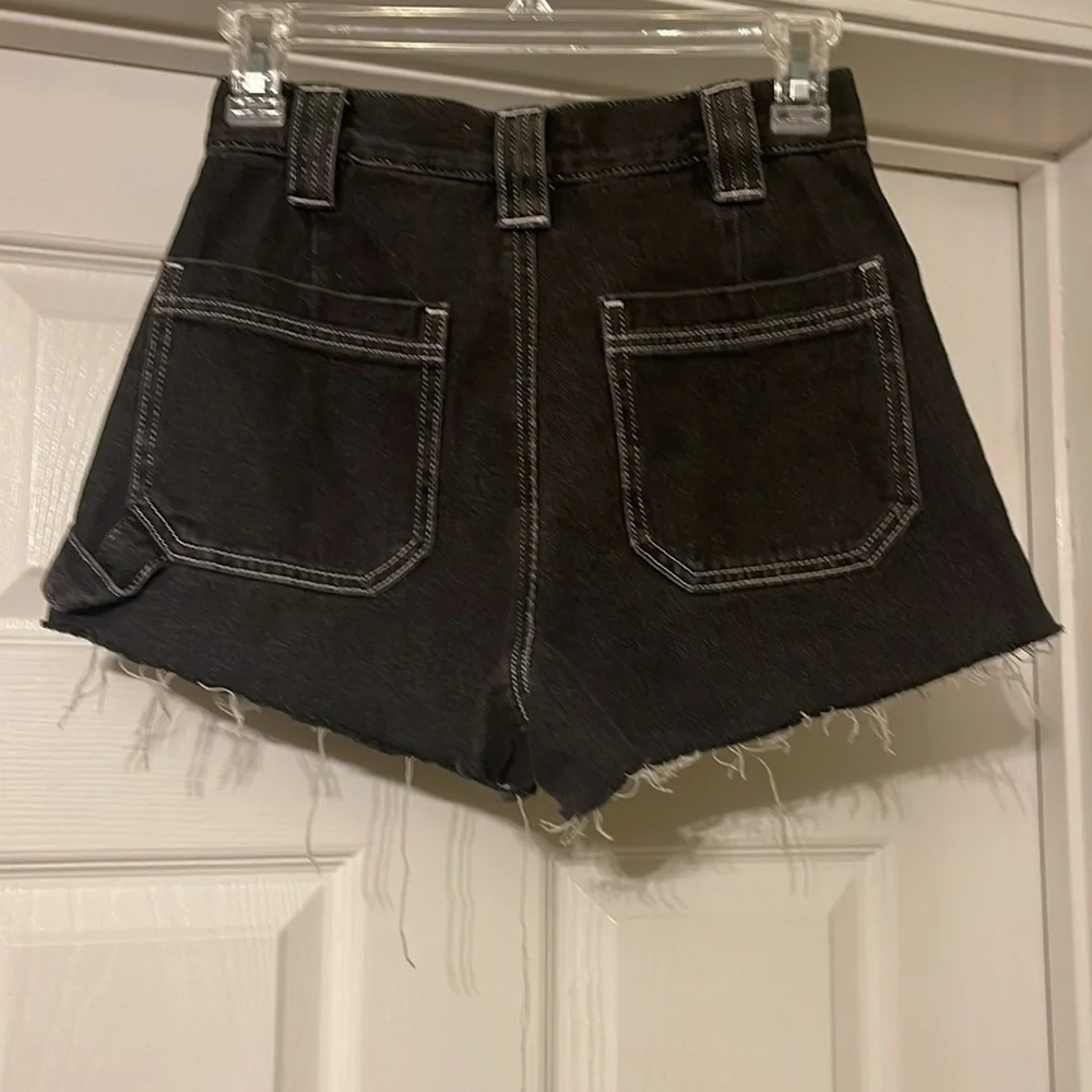 PacSun carpenter shorts