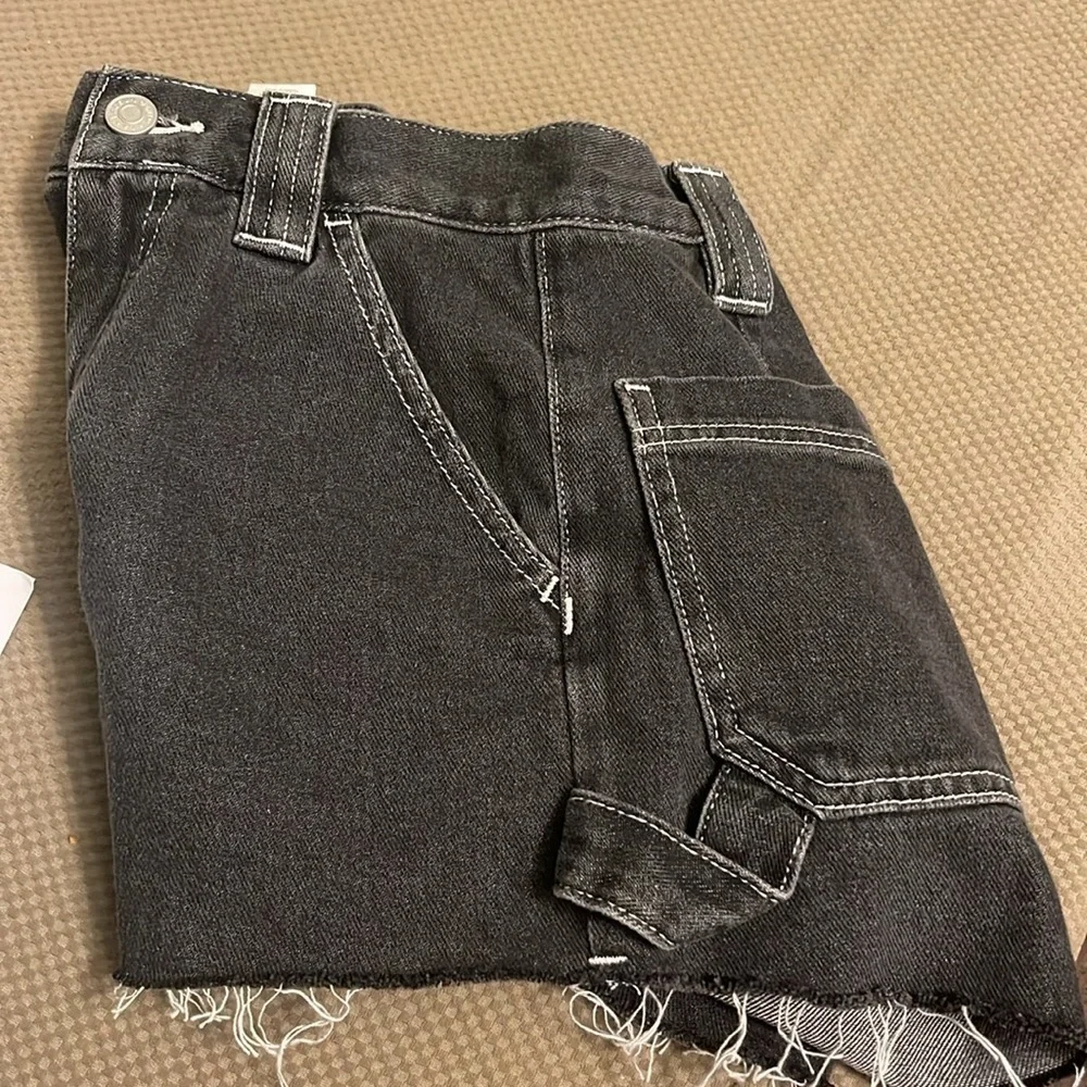 PacSun carpenter shorts