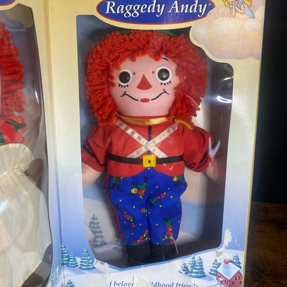 Raggedy Ann and Andy vibrant set