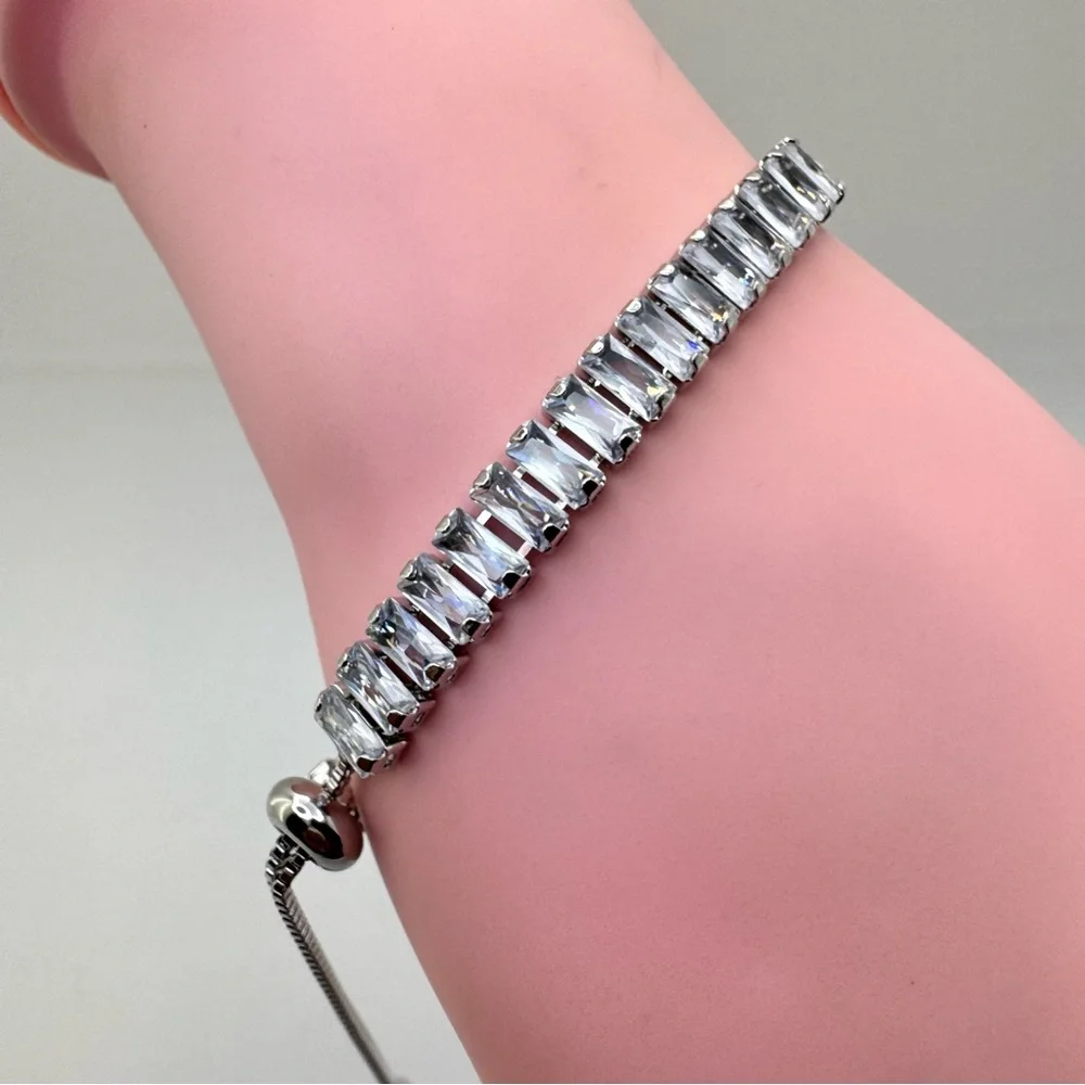 Diamond Look Swarovski Crystal Silver Baguette Bolo Tennis Bracelet New Sparkle