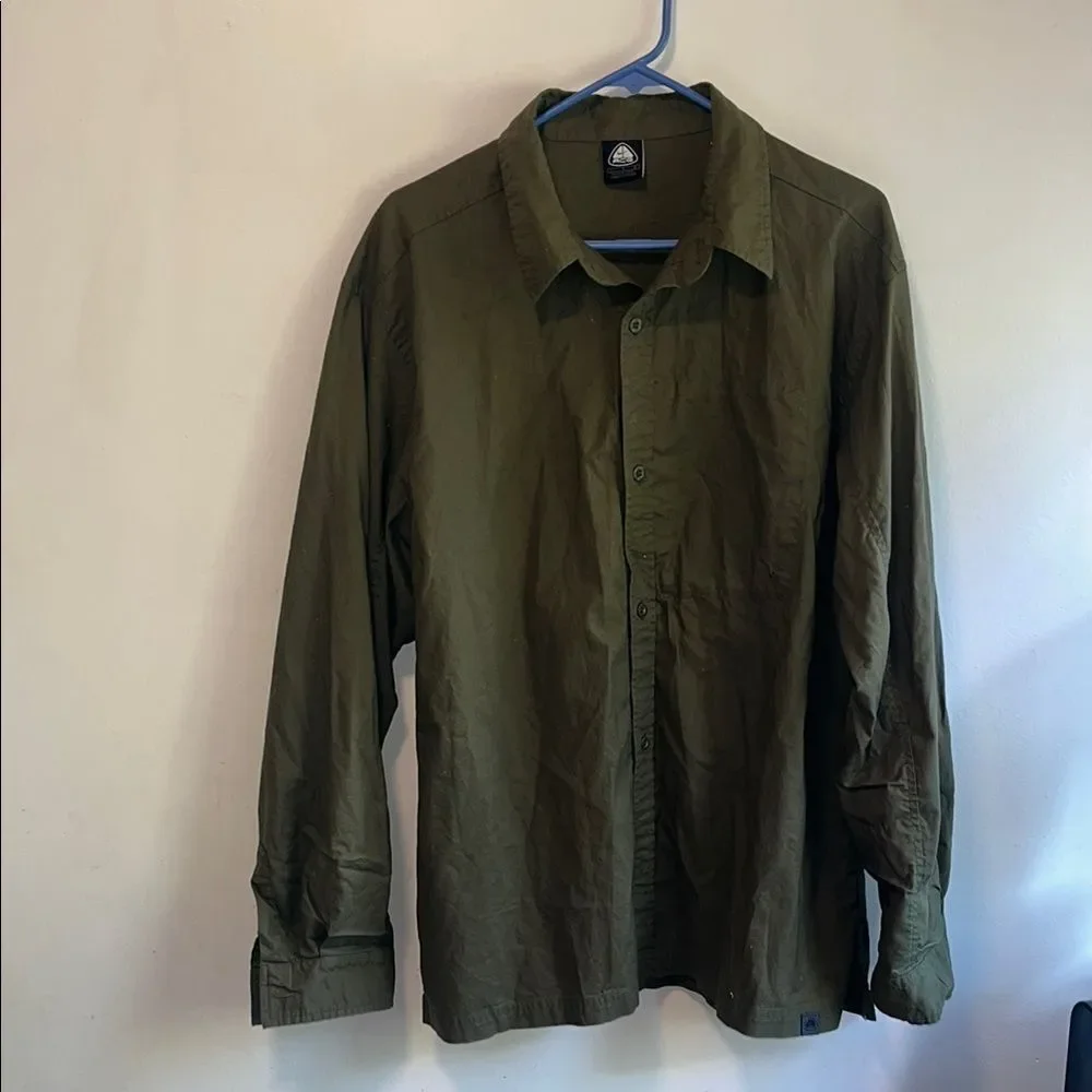 VINTAGE MENS SIZE LARGE NIKE ACG BUTTON UP SHIRT