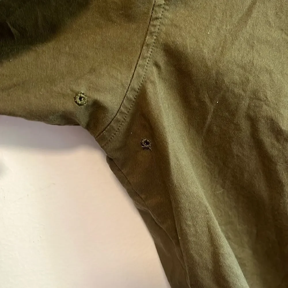 VINTAGE MENS SIZE LARGE NIKE ACG BUTTON UP SHIRT