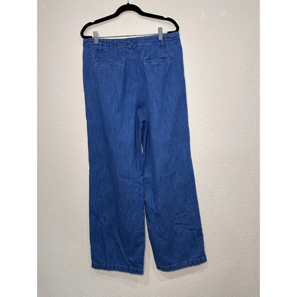 J. Crew Factory silhouette styling