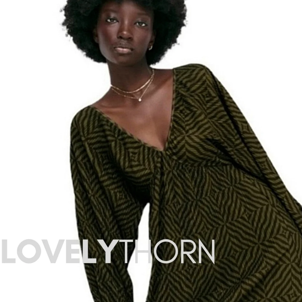 ZARA // silky pleated olive black geo print plunge balloon sleeve midi dress