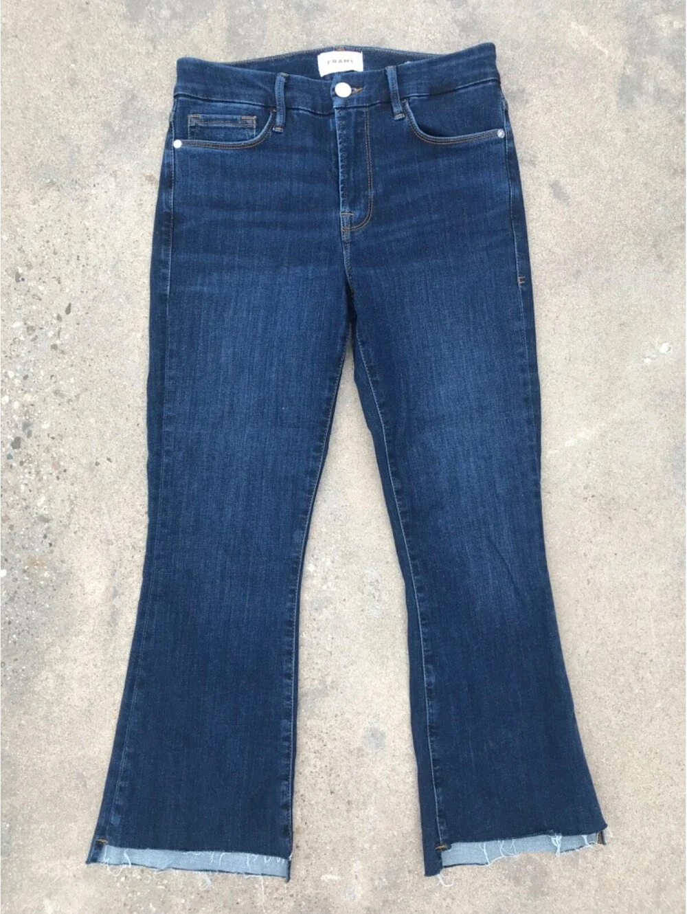 FRAME Le Crop Mini Boot Jeans Size 27 Dark Blue Denim Raw Cut Off Center Hem