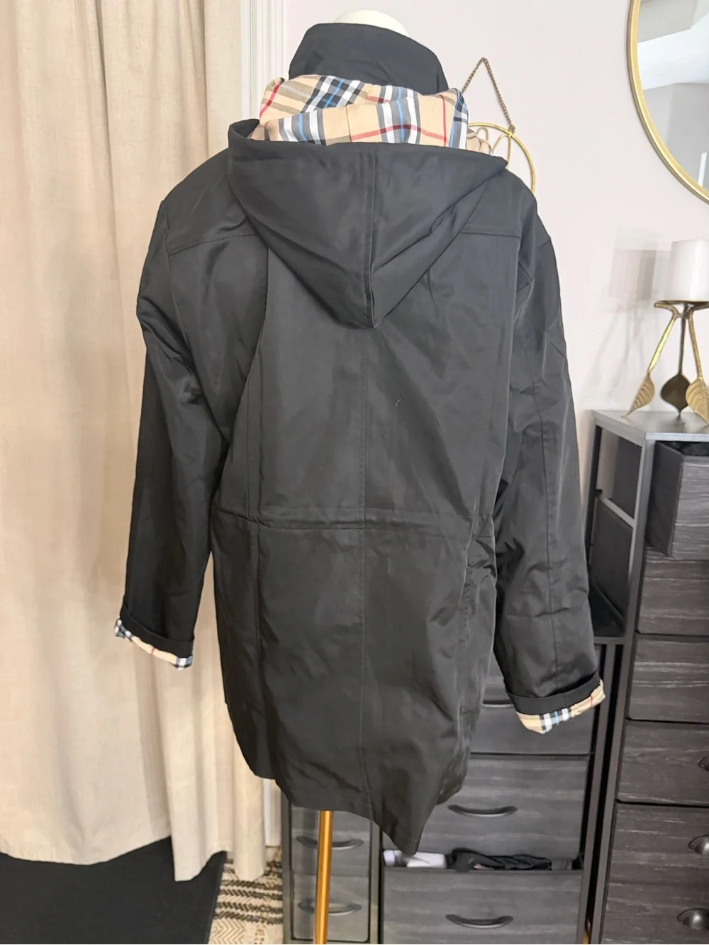 Saphirose Women’s Black Hooded Rain Coat with Plaid Lining Size XL