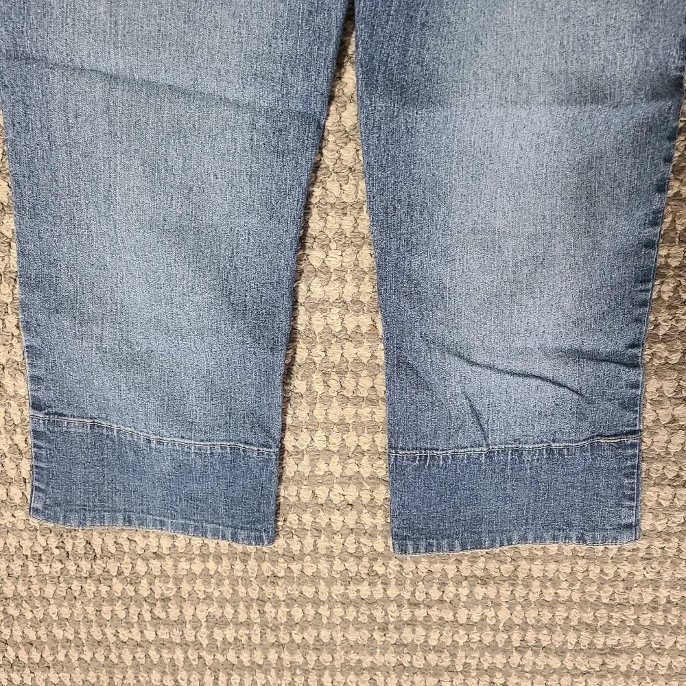 Sonoma Light Blue Flare Capri Jeans‎ Size 6p RAMIE COTTON POLY SPANDEX