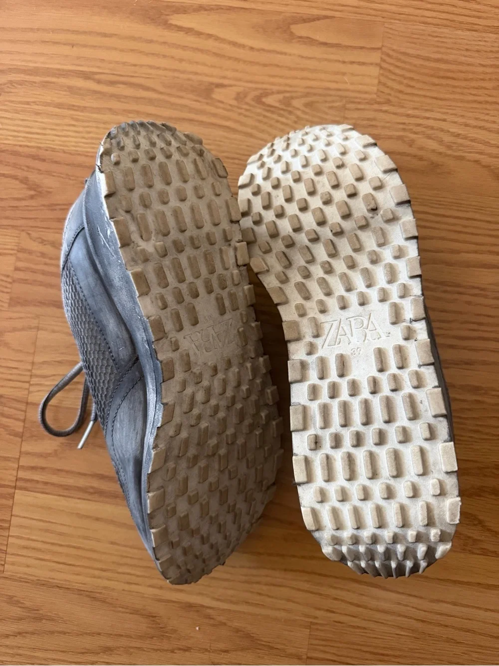 Zara comfortable gray