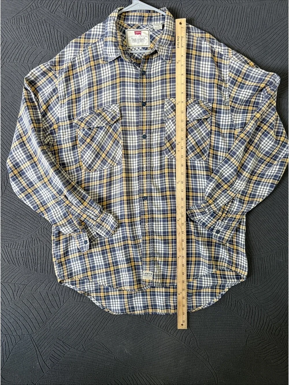 Levis levi’s plaid