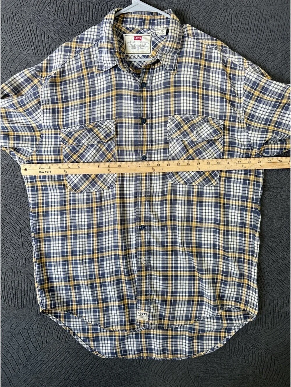 Levis levi’s plaid