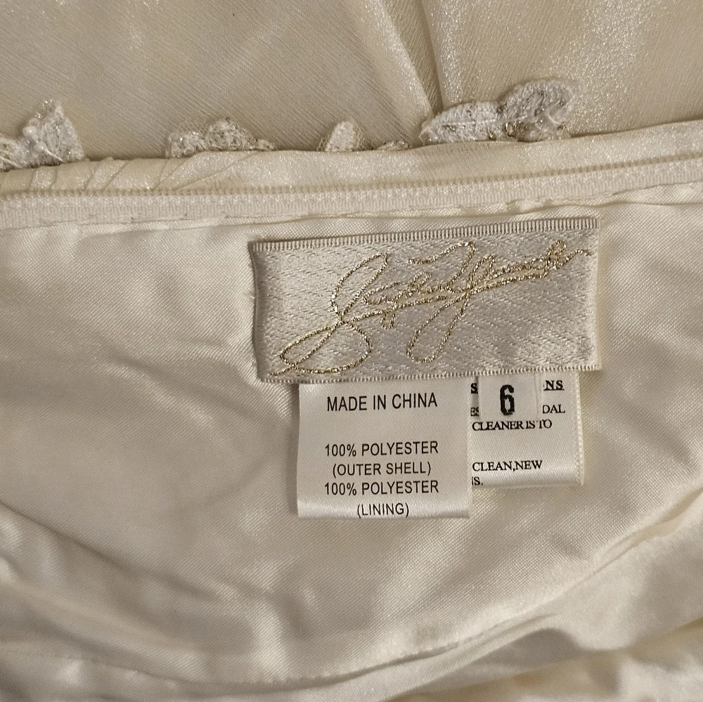 Stephen Yearick stunning ivory