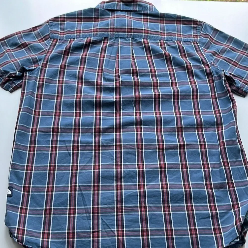 The North Face Short Sleeve Button Down Shirt Mens M